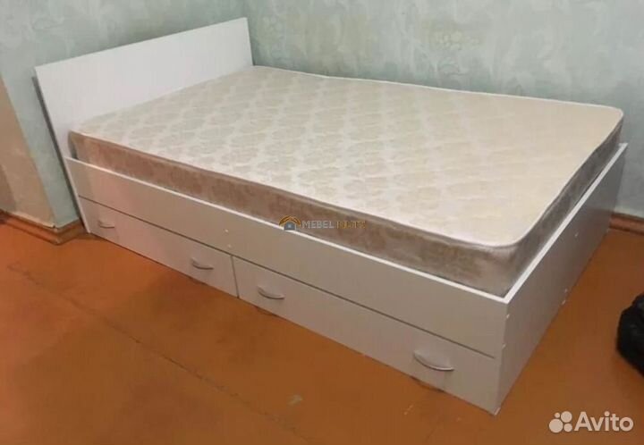 Кровать односпальная с ящиками