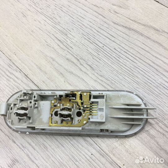 Плафон Подсветка фонарь салона Renault logan stepw