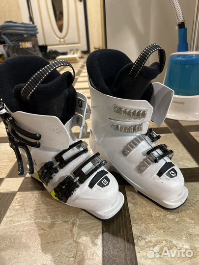 Горнолыжные ботинки детские salomon