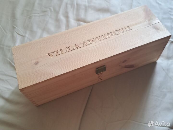 Коробка из под Villa Antinori