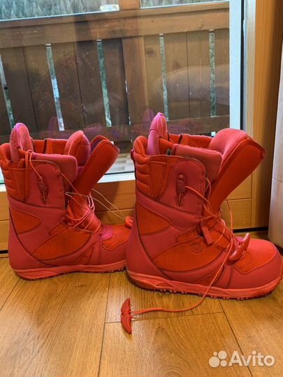 Сноубордические женские ботинки Burton Emerald