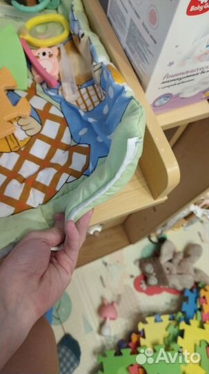 Детская кроватка и пеленальный комод