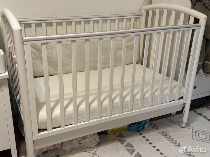 Детская кроватка для новорожденных с матрасом