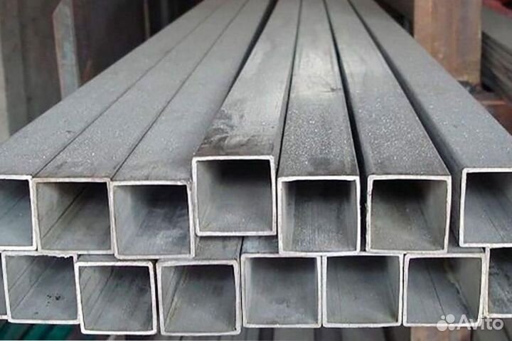 Профильная труба 50х25х2 мм