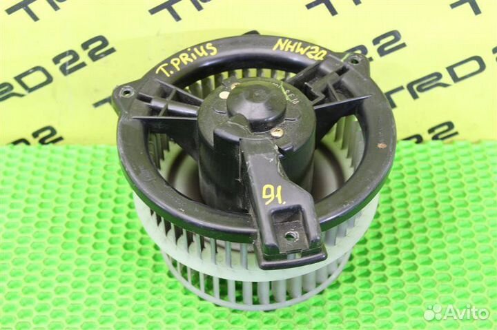 Мотор печки Toyota Prius NHW20 1NZ-FXE 2005
