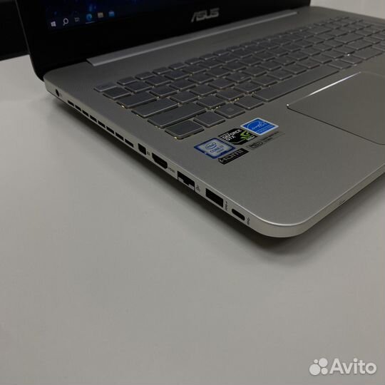 Алюминиевый Asus N552v i7-6700HQ/ GTX 960m 4Gb