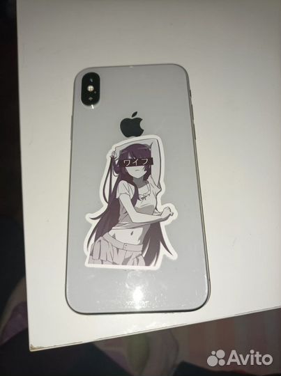 Телефон iPhone X