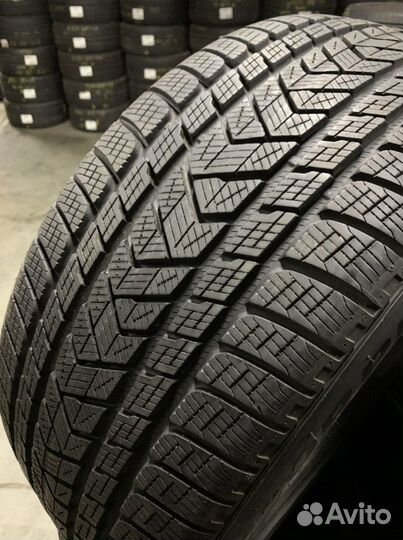 Pirelli Scorpion Winter 285/40 R21
