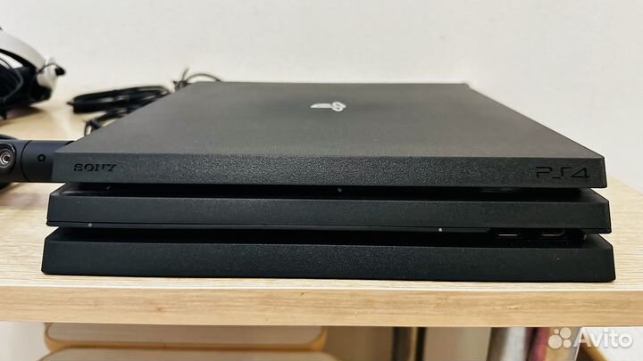 Sony Playstation 4 pro PS4 + VR