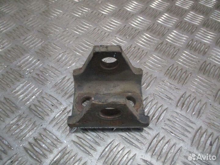 Кронштейн стабилизатора камаз 43082916090