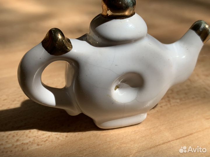 Статуэтка фарфор