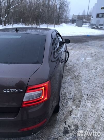 Skoda Octavia 1.6 AT, 2015, 121 000 км