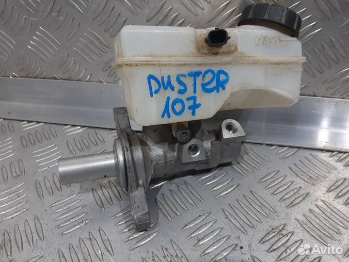 Главный тормозной цилиндр Renault Duster HSA H4M