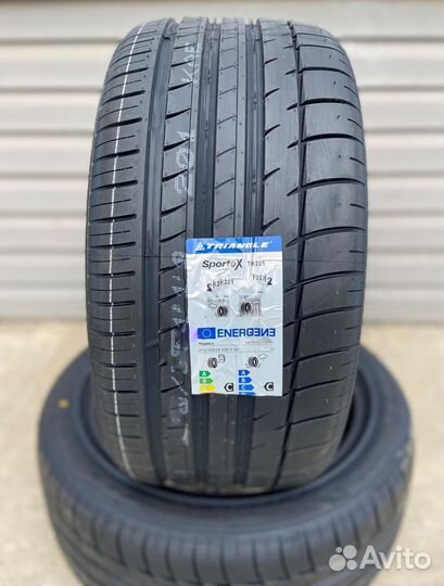 Triangle Sports TH201 245/40 R18 и 225/45 R18 97Y