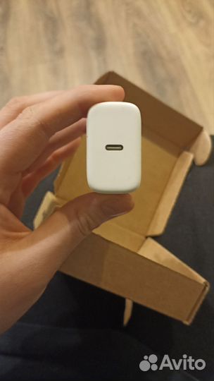 Сетевое зарядное устройство сзу Axxa 2404