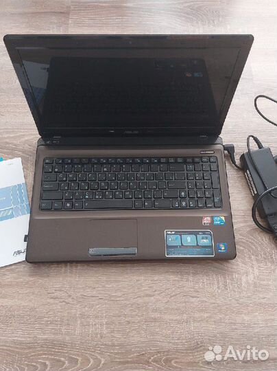 Ноутбук asus x52j