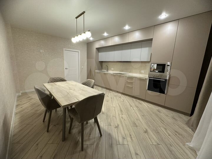 3-к. квартира, 77,6 м², 1/9 эт.