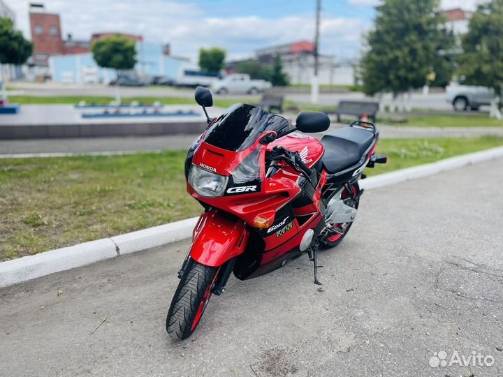 Honda CBR 600F2