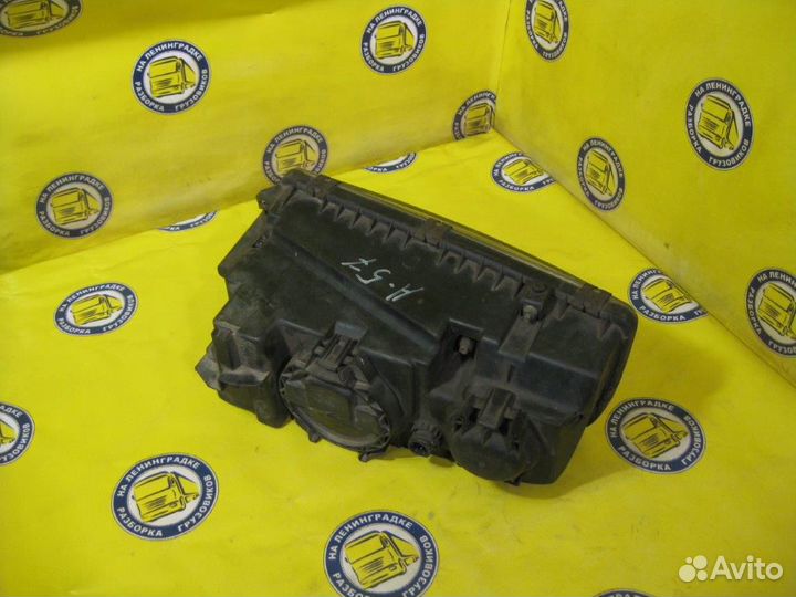 Фара правая 9418205261 mercedes-benz, actros
