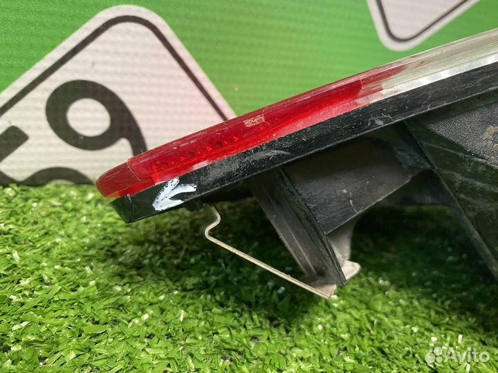 Фонарь птф задний правый Mitsubishi Outlander 3 ре