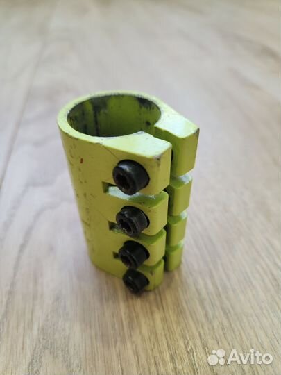 Хомут для трюкового самоката