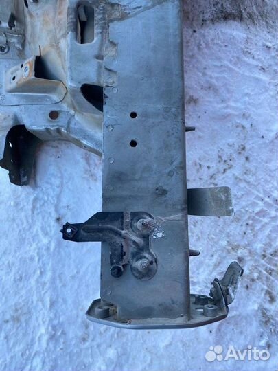 Лонжерон передний правый Volkswagen Passat B6