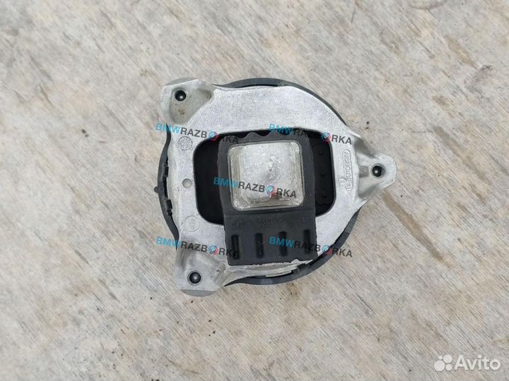 Подушка крепления двигателя правая BMW X3 G01 2021