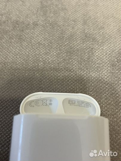 Кейс для airpods 2 оригинал