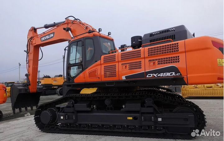 Гусеничный экскаватор Develon DX490LC-7B, 2025