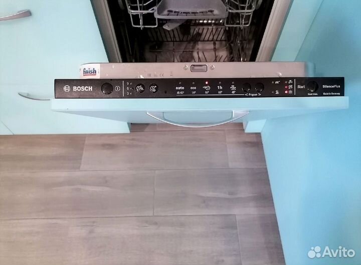 П-образная кухня. Кухонный гарнитур на заказ