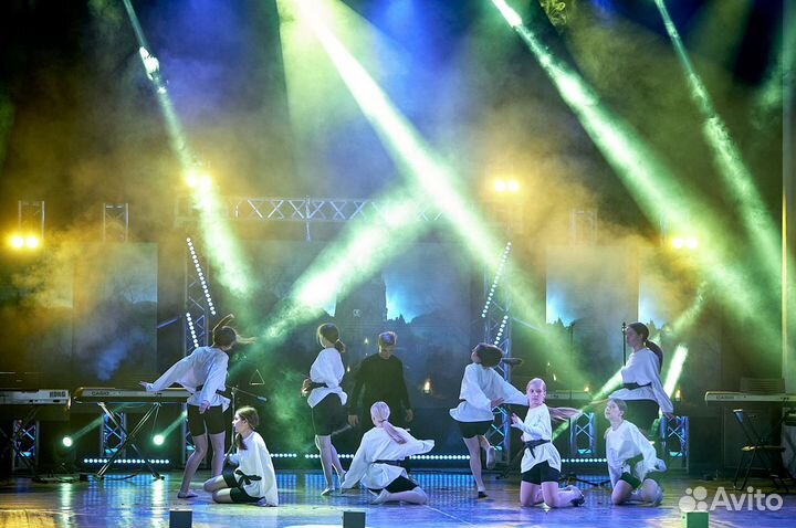 Звук и Сервис. Аренда \ Прокат Звука, света, сцены