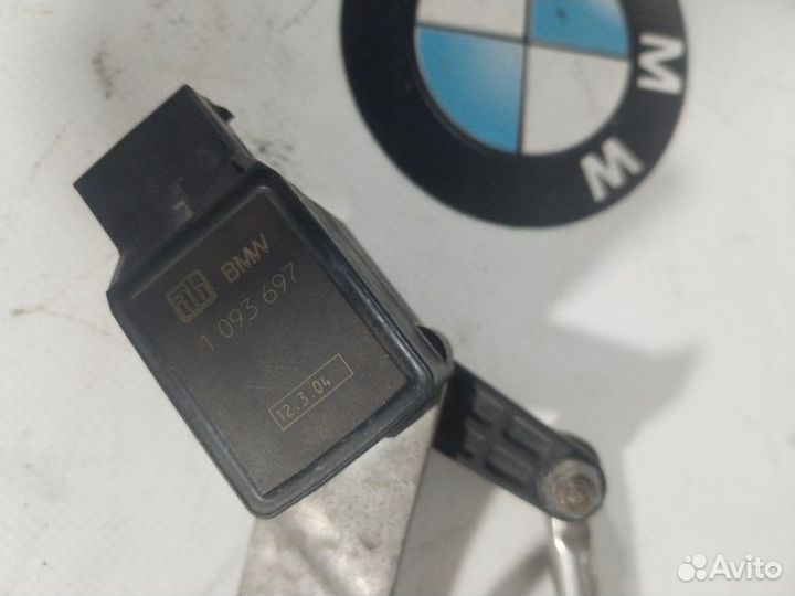 Датчик высоты дорожного просвета передний правый