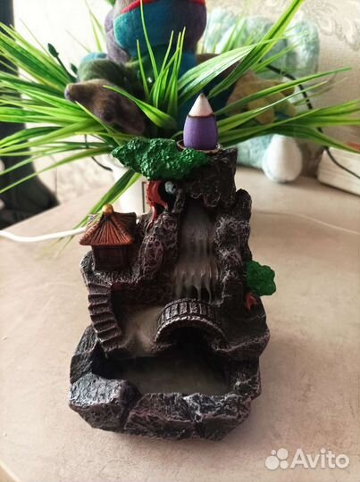 Подставка для благовоний-стелющийся дым