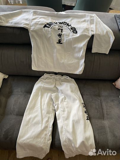 Кимоно для тхэквондо 130