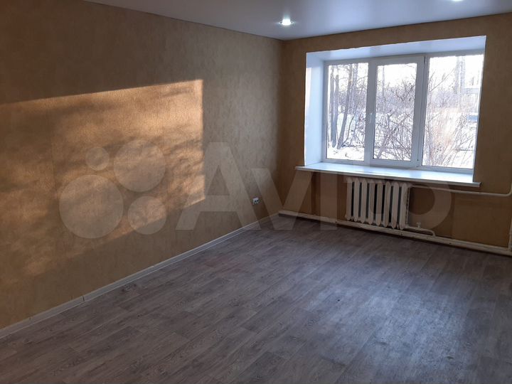 1-к. квартира, 37 м², 1/2 эт.