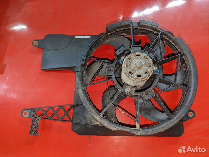 Вентилятор радиатора Volkswagen Pointer