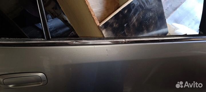 Дверь задняя правая aristo gs300 jzs160