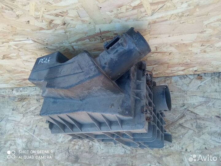 Корпус воздушного фильтра Ford Transit 2,4 2011