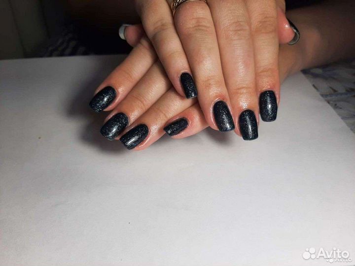 Маникюр с покрытием гель лаком