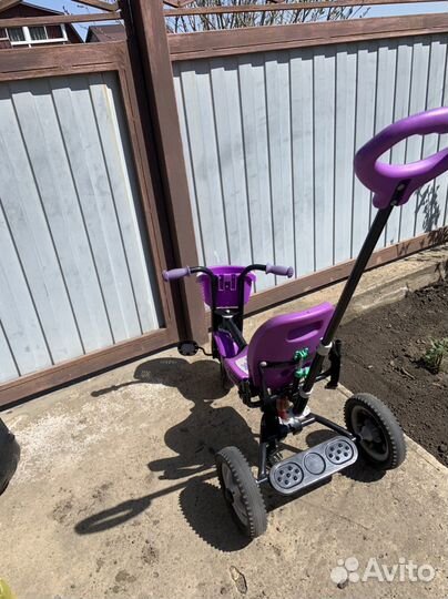 Велосипед детский с родительской ручкой