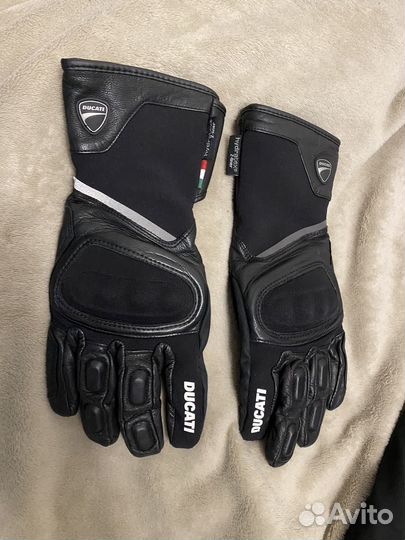 Мотоперчатки Ducati
