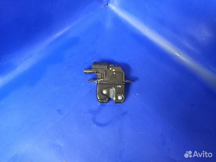 Замок багажника Xray vesta duster arkana