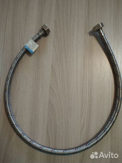 Гибкая подводка для воды