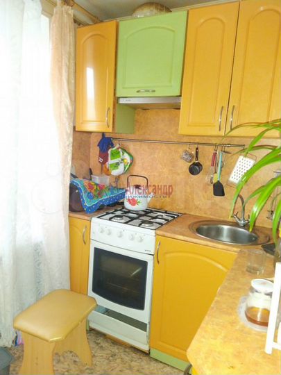 2-к. квартира, 42 м², 2/5 эт.