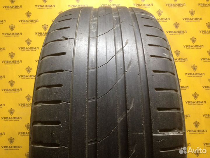 Nokian Tyres Hakka Black SUV 265/50 R20 111W