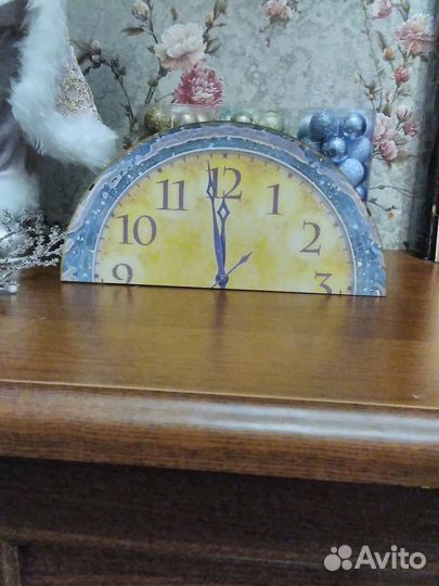 Кашпо для новогодних композиций, эксклюзив,дерево