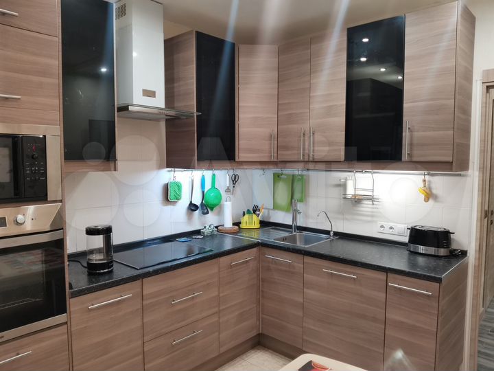 3-к. квартира, 74,2 м², 11/16 эт.