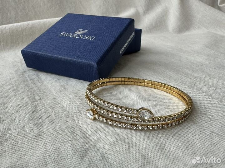 Браслет Swarovski с камнями