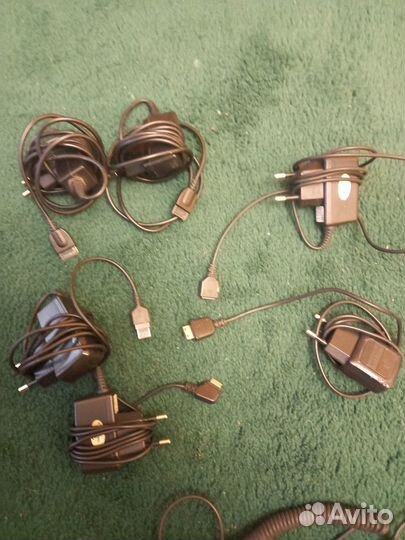 Зарядные, адапторы, наушники для сотовых телефонов