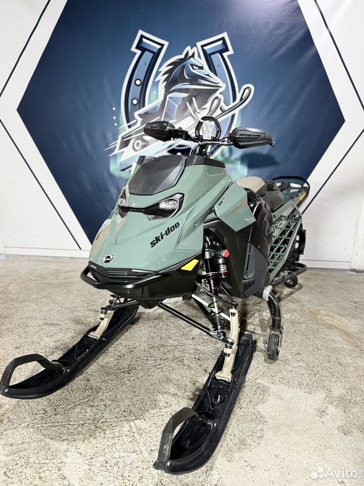 BRP Ski-Doo Summit X Expert 154 850 E-tec Turbo R VIP